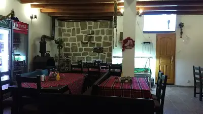 Ресторант и магазин "Жива Риба"
