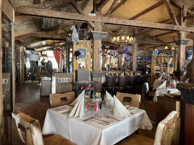 VIP ROOM Club