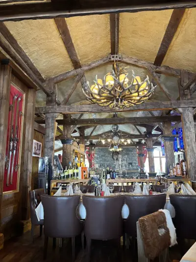 VIP ROOM Club