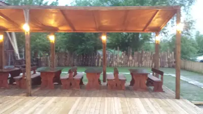 Наш'та кръчма