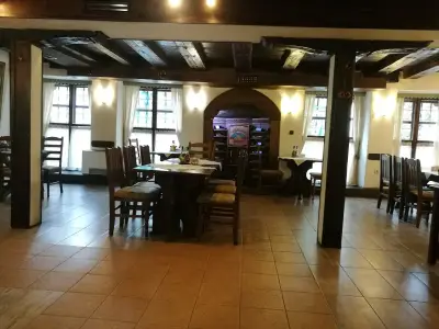 Ресторант "Разложка Мааза"