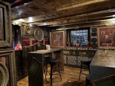 Elerium Social Club