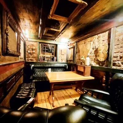 Elerium Social Club