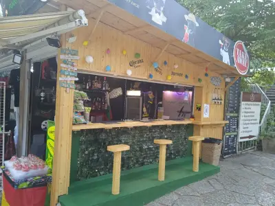 Funny Sunny Bar