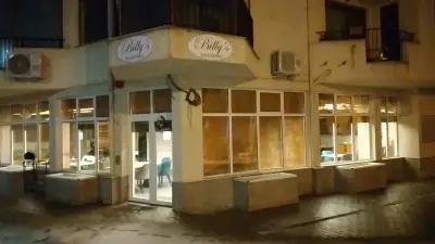 Billy's bar and dinner