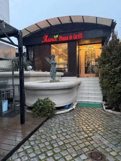 AURA Pizza & Grill