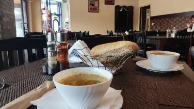 Кафе, Ресторант, Ромпетрол