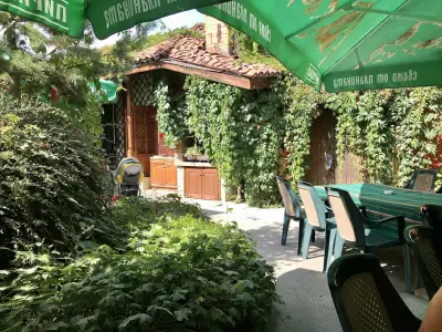 Ресторант-градина България