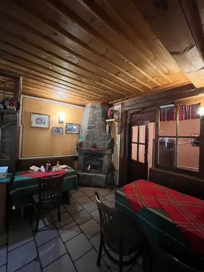 Ресторант-градина България