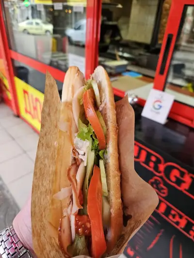 Emi's Burger & Duner