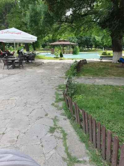 Езерата
