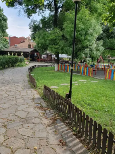 Езерата