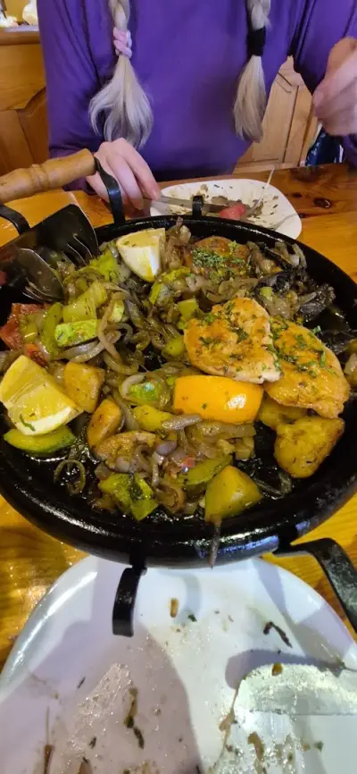 Lawina avalanche restaurant