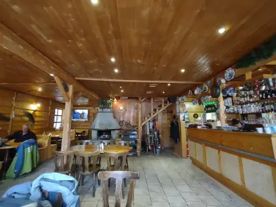 Lawina avalanche restaurant