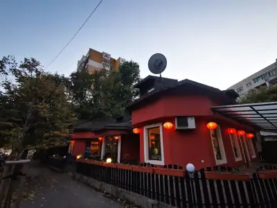 Китайски ресторант "Златен Лъв"