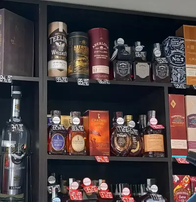 Non Stop ABSOLUT Магазин предлагащ IQOS устройства