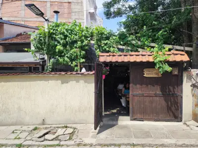 Старата къща