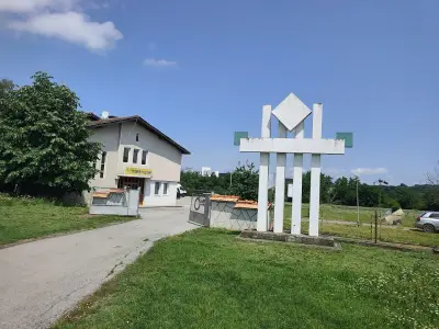 Хотел Ресторант Ловен Дом