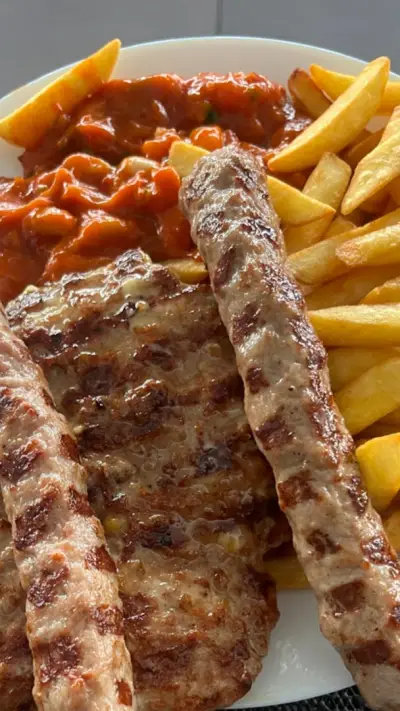 Ресторант Кантона / Kantona Restaurant & Shop