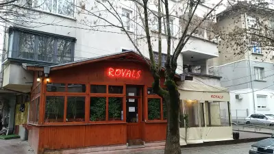 Ресторант-пицария Роялс