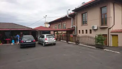 Търговски Комплекс и Ресторант ЮЛИЯ