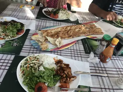 Zeki Usta