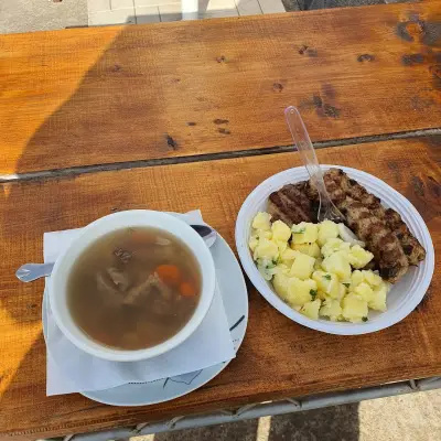 Кебапчийница Диви селяни