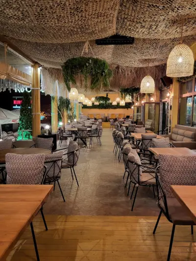 Ro'CoCo Lounge & Restaurant