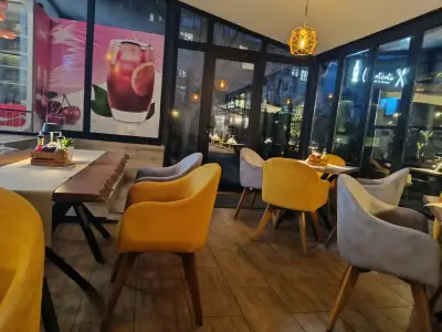 Contento Bar & Dinner