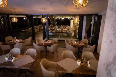 Contento Bar & Dinner