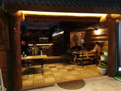 Дървената къща(The Log House)
