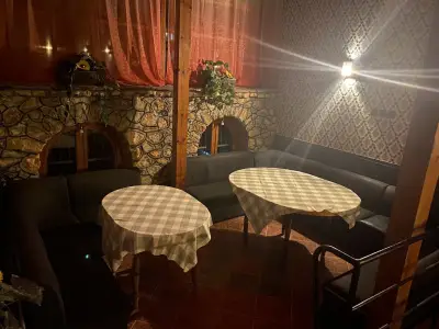 Ресторант “Двата ореха”