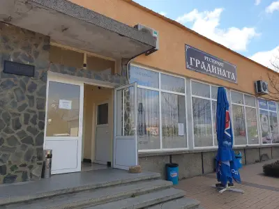 Ресторант в Градина | Заведение в Чавдар | Ресторант Градината