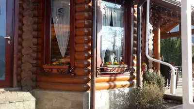 Пицария "Дървената къща"