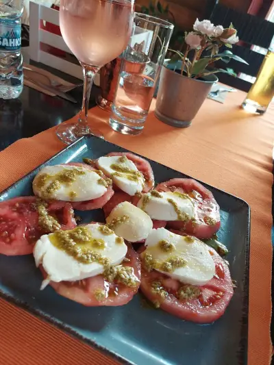 Пицария "Дървената къща"