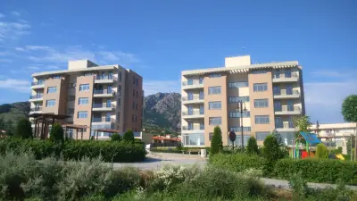 Туида гардънс