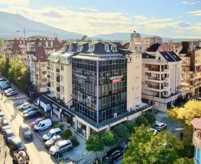 Недвижими имоти RS ESTATES/РС ЕСТЕЙТС