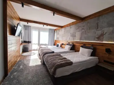 "Park Hotel Ela"