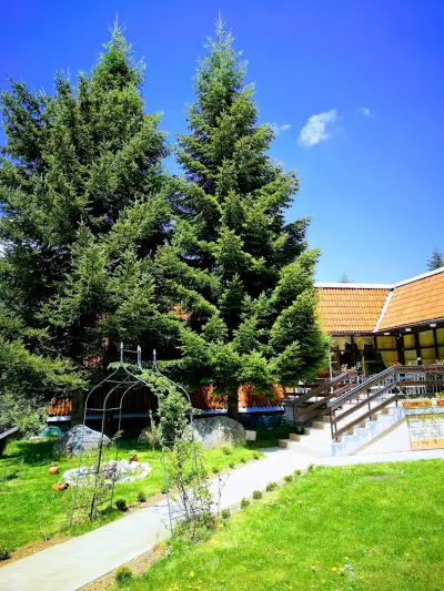 "Park Hotel Ela"