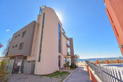 Lucky home estate