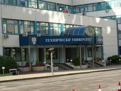 Технически Университет - блок 12- Електротехтически факултет