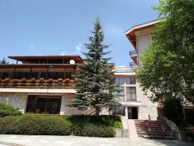 Учебна база УОГС „Г. Аврамов“
