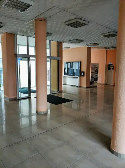 Медицински колеж