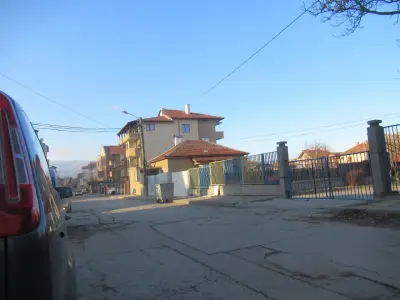Средно училище "Антон Попов"