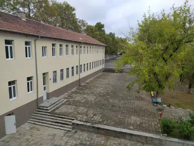 Средно училище „Петър Берон“