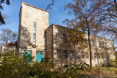 Cosmos International School