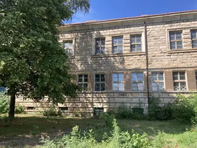 Cosmos International School