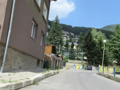 СУ „Иван Вазов“