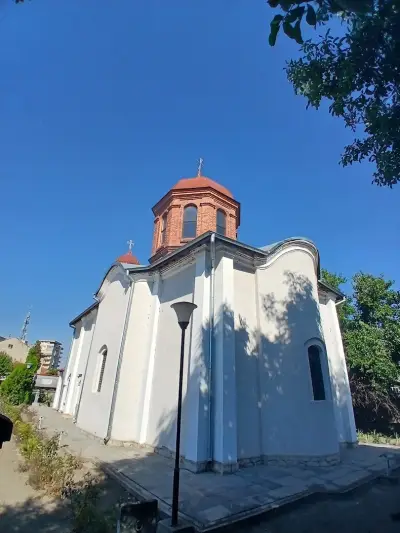 Храм „Рождество Богородично“