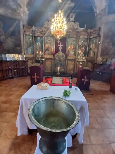 Храм „Рождество Богородично“